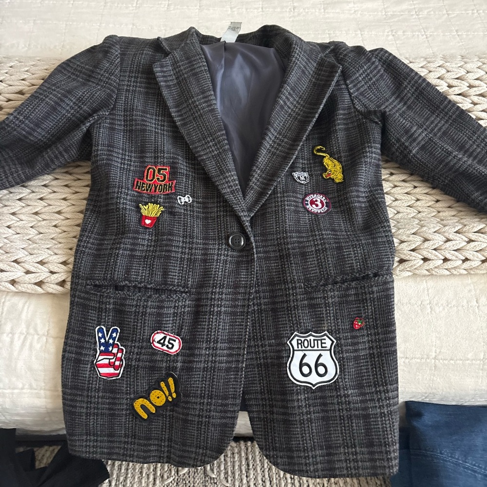 Vintage Plaid Blazer with Fun Patches - Picture 1 of 4